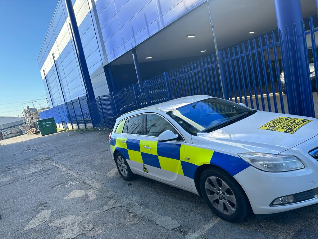 SIA security guard dog in Ilford