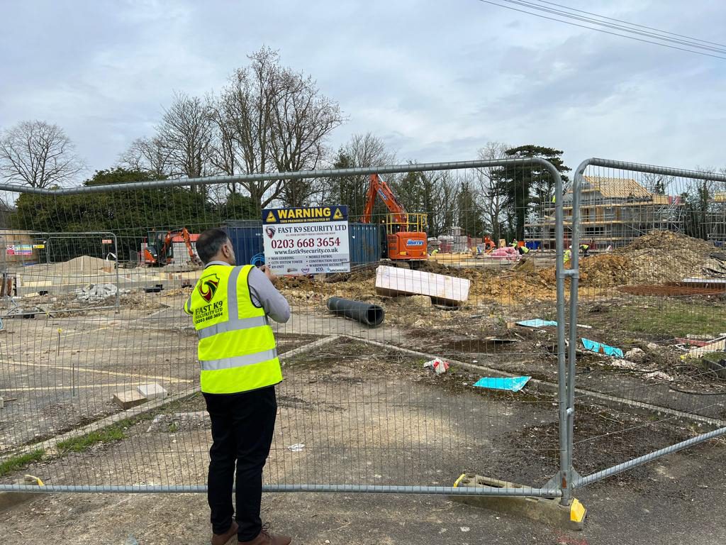 A Complete Guide on Hiring a Security Guard